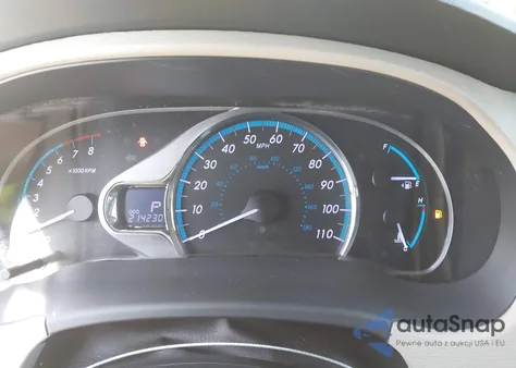 2013 Toyota Sienna Xle 7 Passenger z USA, uszkodzony, nr VIN 5TDDK3DC5DS057055